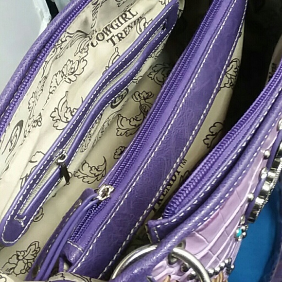Purple conceal/carryPurse/handbag matching wallet - Picture 4 of 6
